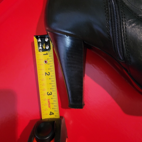 Leather Coach boots - Picture 7 of 8